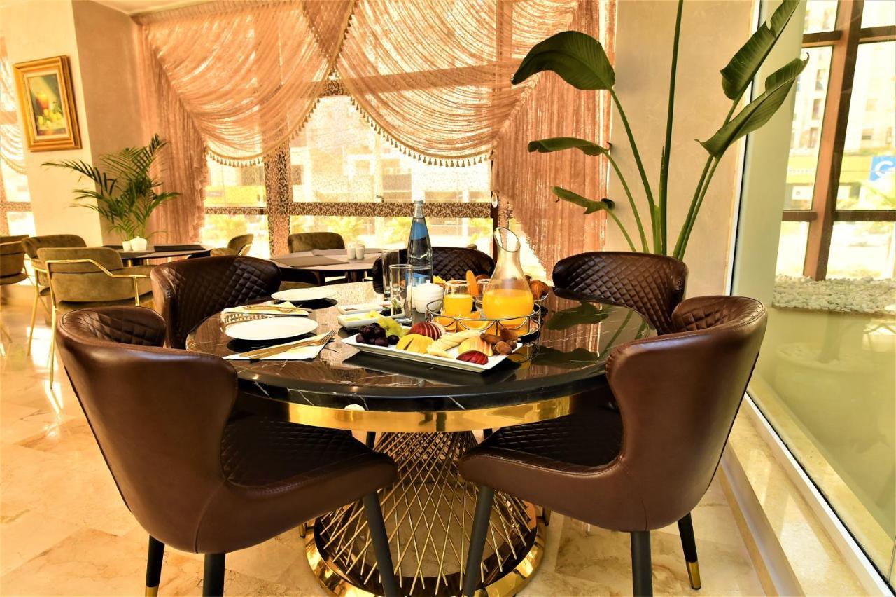 Mf Hotel Oran Bir El Djir Bagian luar foto