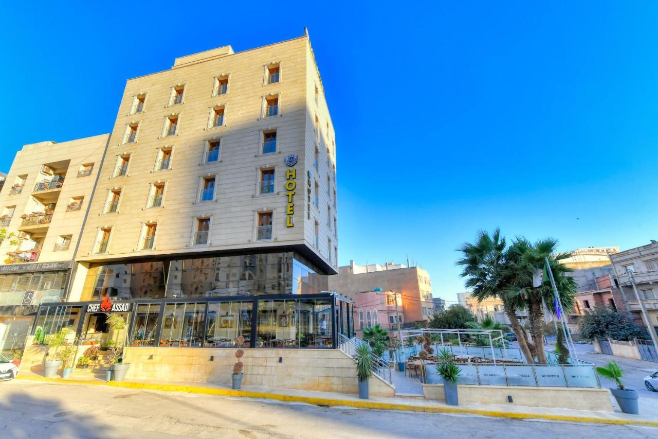 Mf Hotel Oran Bir El Djir Bagian luar foto